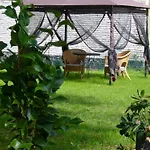 La Ferme Blanche, The Originals Relais Hotel