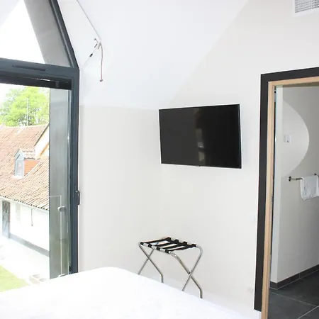 La Ferme Blanche, The Originals Relais 호텔 Lompret