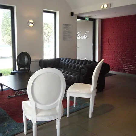 La Ferme Blanche, The Originals Relais 3*