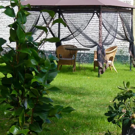 La Ferme Blanche, The Originals Relais Otel