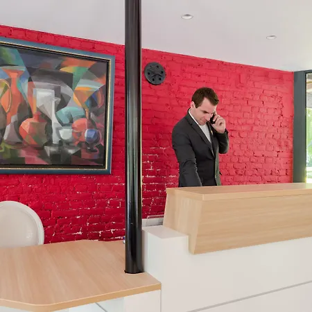 La Ferme Blanche, The Originals Relais 호텔 Lompret