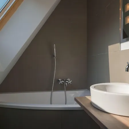 La Ferme Blanche, The Originals Relais 3* Lompret