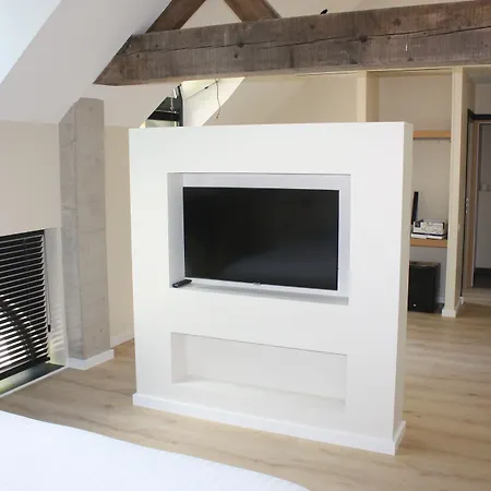 La Ferme Blanche, The Originals Relais Lompret