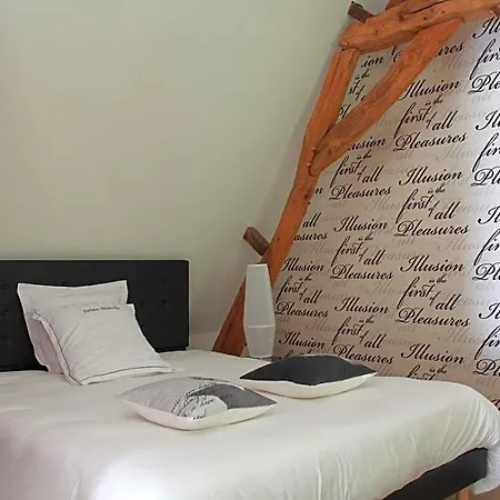 La Ferme Blanche, The Originals Relais 호텔 Lompret