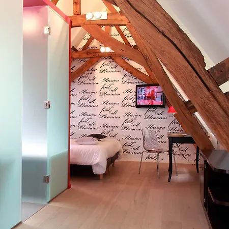 La Ferme Blanche, The Originals Relais 호텔