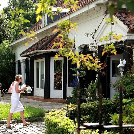 La Ferme Blanche, The Originals Relais 3*