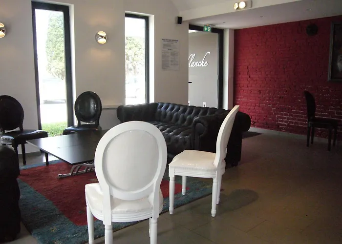 La Ferme Blanche, The Originals Relais 3*