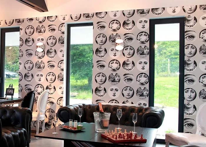 La Ferme Blanche, The Originals Relais Hotel Lompret