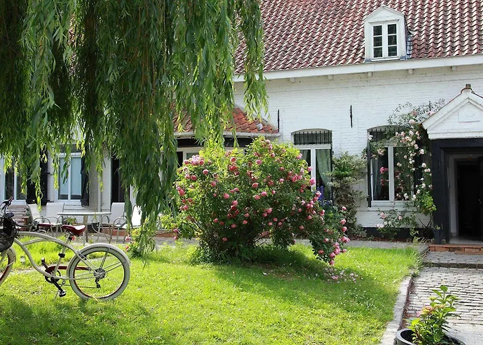La Ferme Blanche, The Originals Relais 3* Lompret